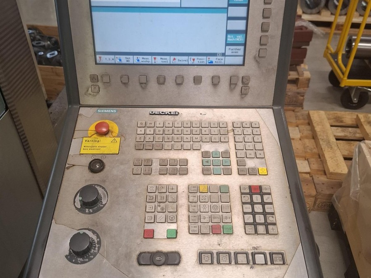 Deckel maho DMF220