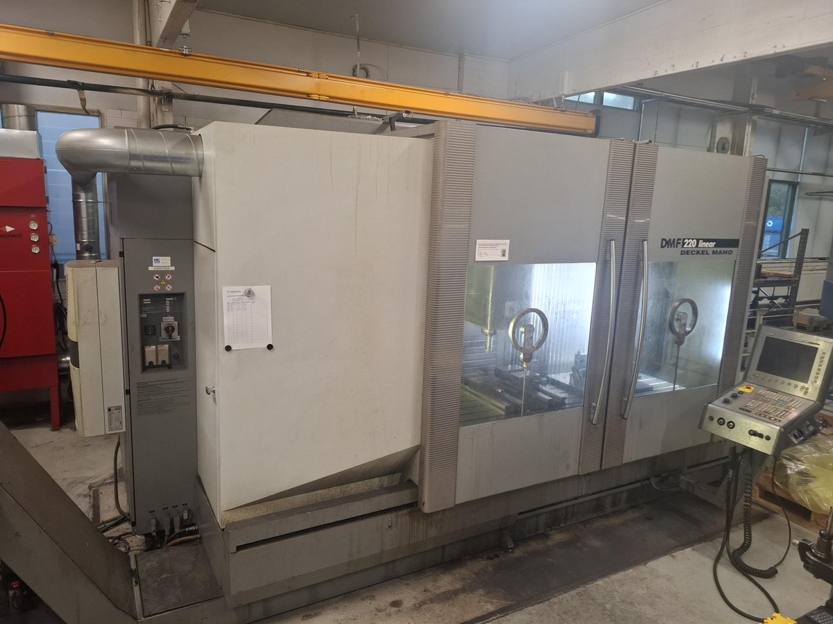 Deckel maho DMF220
