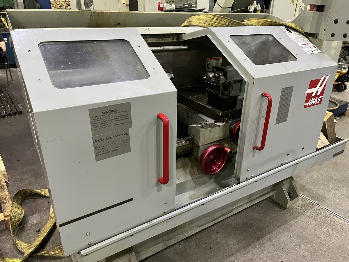 Haas TL-1HE (2004)