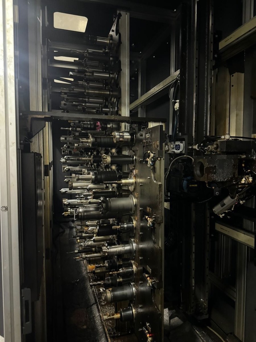 Okuma MB-600HII + Fastems FPC 1000